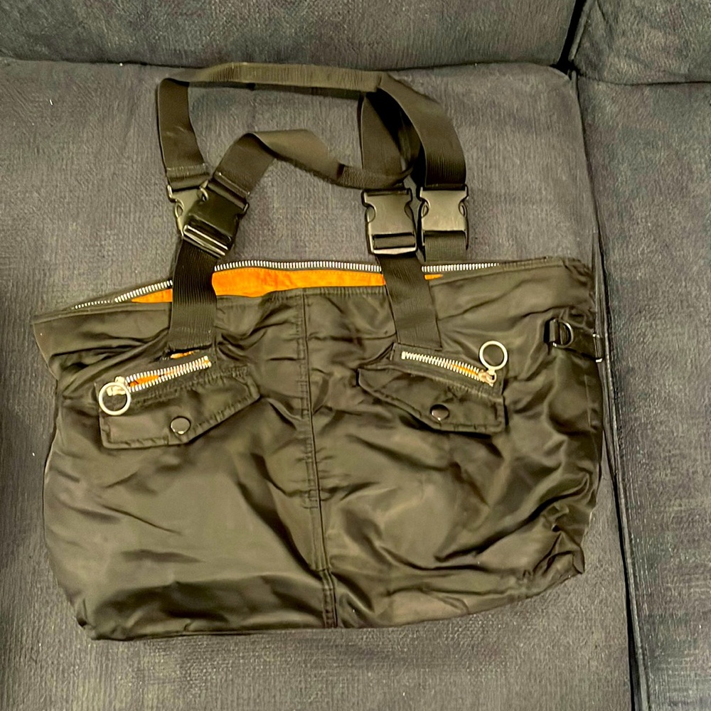 Gap tote bag